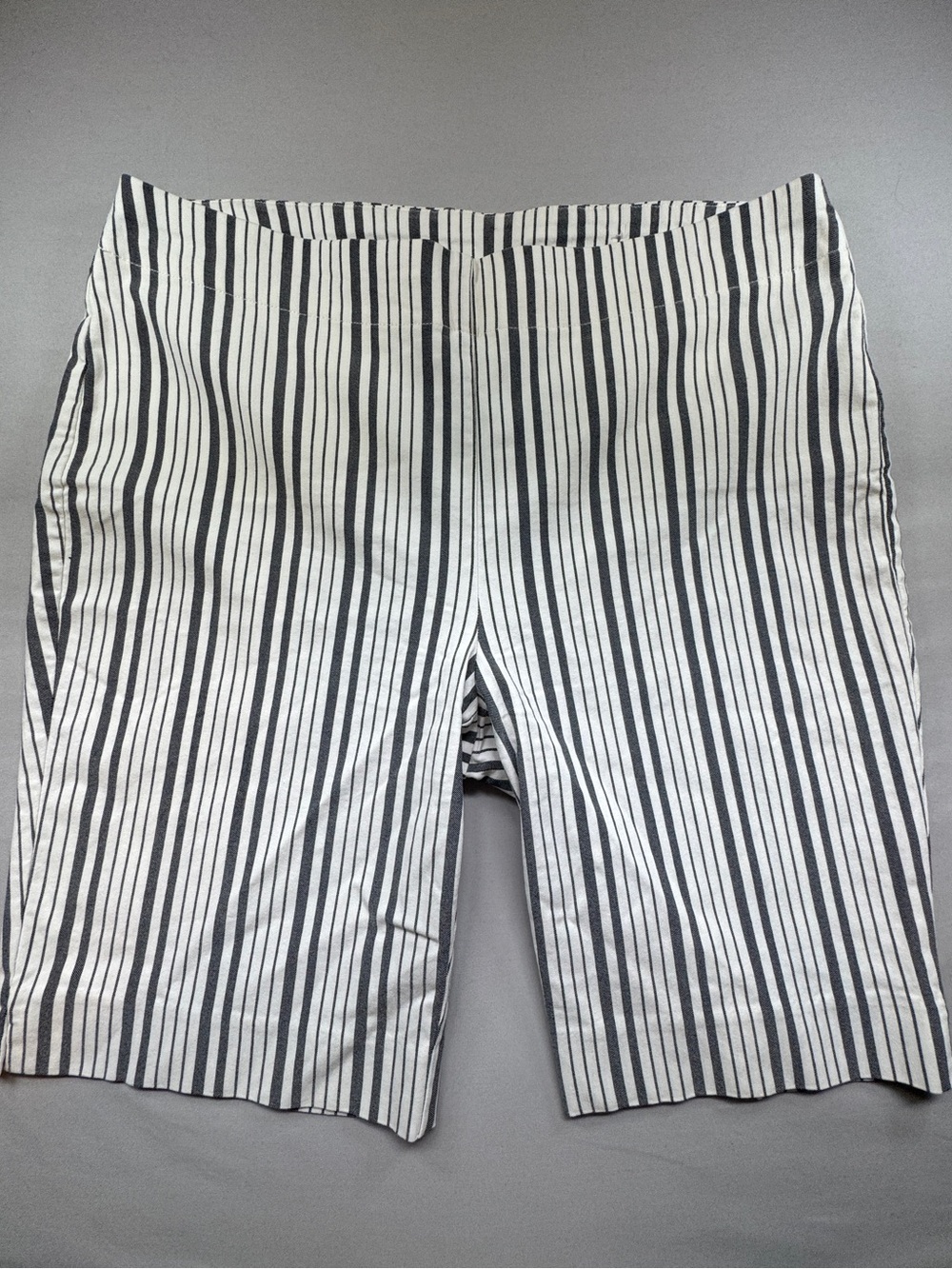 Chico's Grey & White Striped Shorts, Pull-on, Stretch